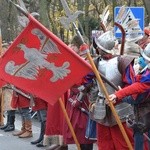 Ku chwale niepodległej 