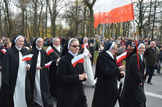 Ku chwale niepodległej 