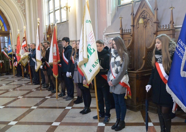 Początek peregrynacji relikwii bł. ks. Jerzego Popiełuszki