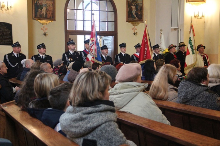 Uroczystości patriotyczne w Łyszkowicach