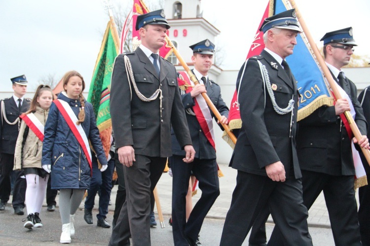 Uroczystości patriotyczne w Łyszkowicach