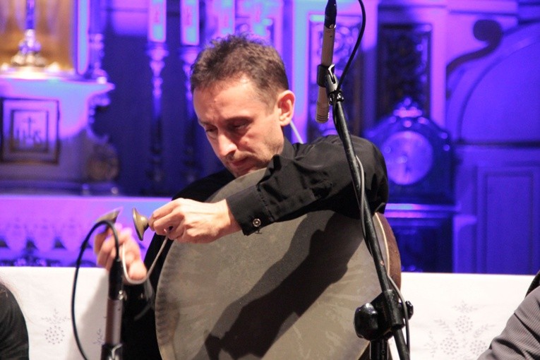 Michał Lorenc i koncert DesOrient w Rzeczycy