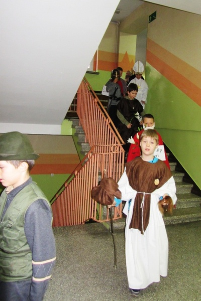 II Szkolnego Korowodu Świętych