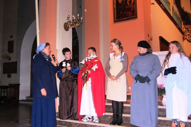 II Szkolnego Korowodu Świętych