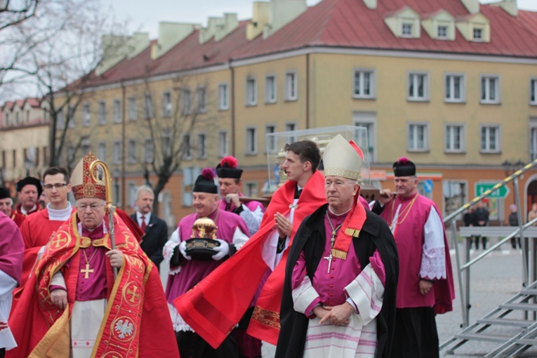 Uroczystości ku czci św Wiktorii, cz. II