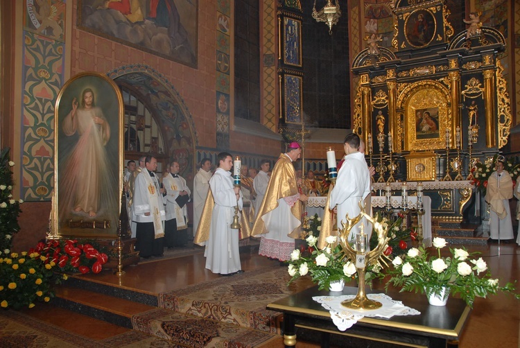 Nawiedzenie w parafii pw. Ducha Świętego w Mielcu