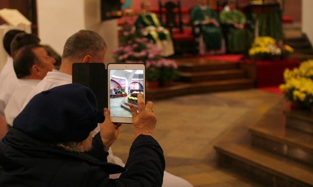 Współidący Bóg