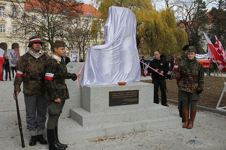 Pomnik Podziemia Niepodległościowego