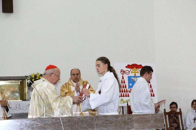 Konsekracja kościoła św. Jana Pawła II w Krzeszowicach