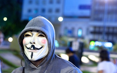 Anonymous wypowiadają wojnę ISIS
