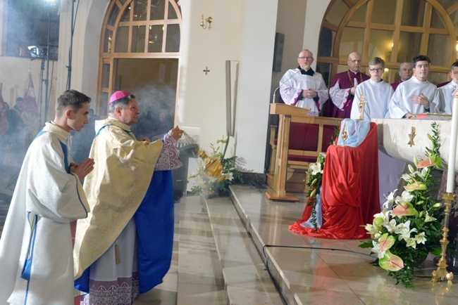 Relikwie Apostołów Miłosierdzia w skarżyskiej Ostrej Bramie