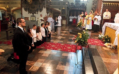  Takie stowarzyszenia nie są jedynie ruchami formacyjnymi, lecz urzędem Kościoła – tak głoszą dokumenty II Soboru Watykańskiego 