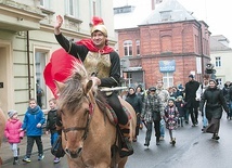  Oprócz uroczystości patriotycznych na 11 listopada tradycją już stały się w Darłowie świętomarcińskie marsze 