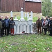 W ramach prac konserwatorskich odrestaurowano m.in. kościół i pomnik mjr. Józefa Wiśniewskiego