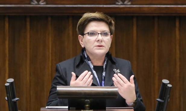 Kiedy 500 zł na dziecko i co nowego w szkołach?