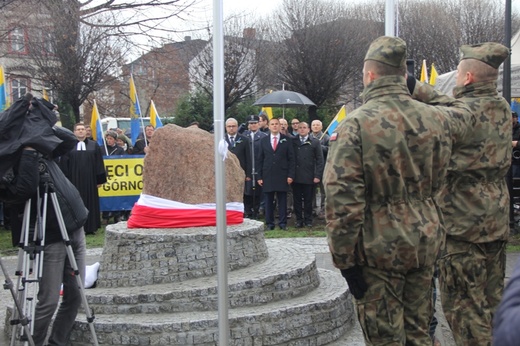 Obelisk ofiarom z 1945 r. 
