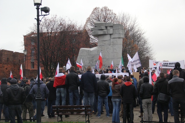 Dwie manifestacje antyimigracyjne w Gdańsku