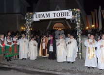 Oczekiwanie na obraz w Jodłowniku