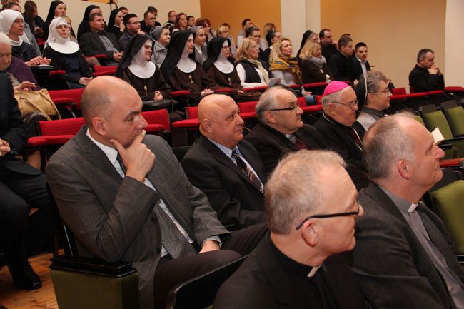 Konferencja naukowa nt. działalności zakonów w diecezji