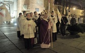 Powitanie symboli ŚDM i Eucharystia na rozpoczęcie Adwentu