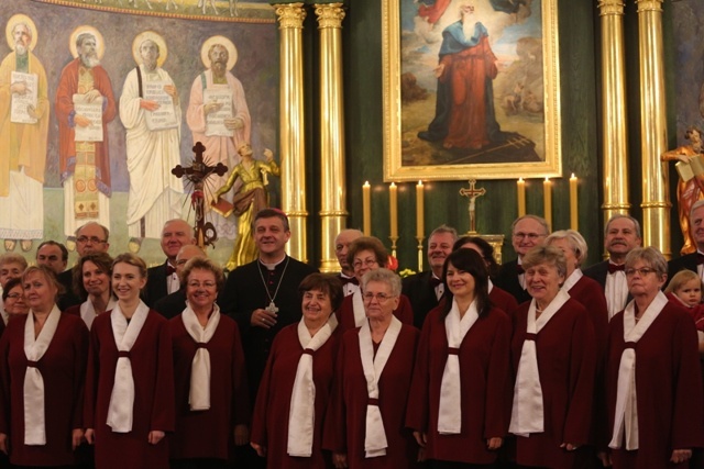 Poświęcenie nowej polichromii w kościele św. Klemensa w Ustroniu