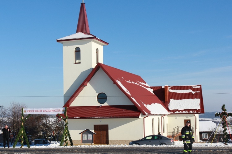 Kaplica w Moszczenicy-Granice