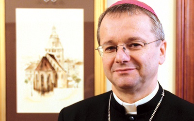  – Wybór papieża to nie tylko zauważenie mojej osoby, ale przede wszystkim prezbiterium  naszej diecezji – mówi bp Tadeusz Lityński