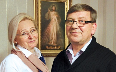  Teresa i Henryk Lisiewiczowie są małżeństwem od 35 lat. Mają troje dzieci i dwoje wnuków