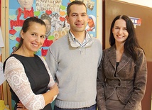  Od lewej: Renata Mroczkowska, Jakub Gorski i Edyta Gronowska są rodzicami, którzy „Lokomotywę” osadzili na torach edukacji i wychowania, a następnie wprawili w ruch