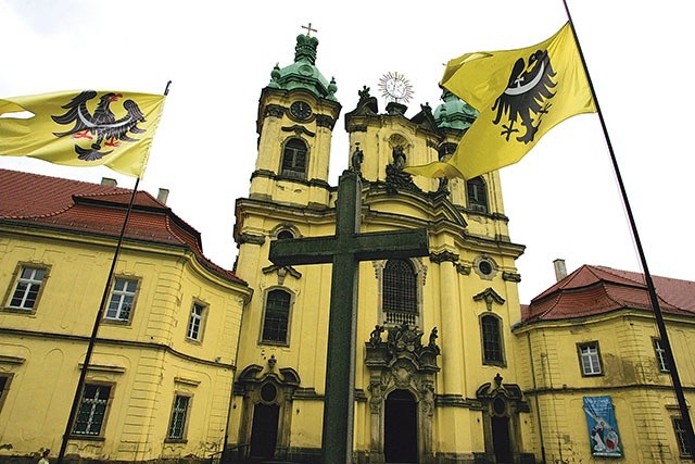  Bazylika pw. Podwyższenia Krzyża Świętego i św. Jadwigi Śląskiej w Legnickim Polu, otwarcie drzwi 13 grudnia o 13.00