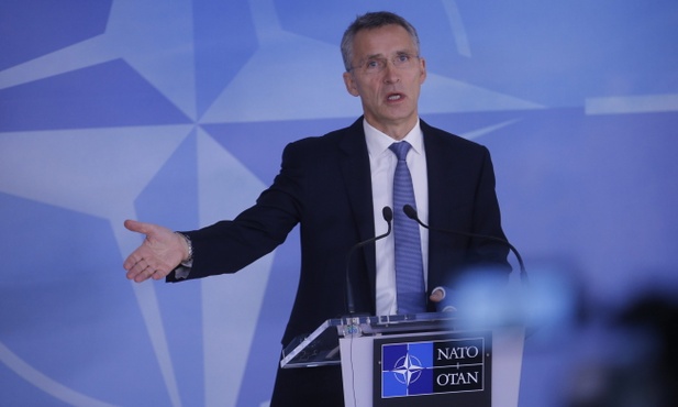 NATO zaprasza Czarnogórę