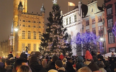 Choinka gigant i Mikołaj nad Motławą 