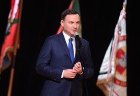 Duda: Dekarbonizacja to antypaństwowa herezja