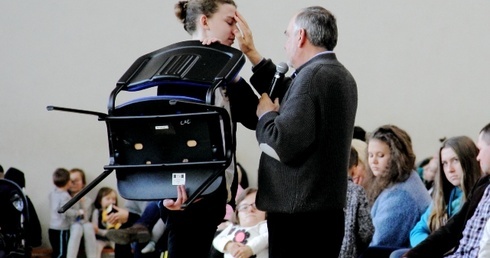 Brak miłości powoduje paraliż 