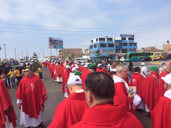 Beatyfikacja franciszkanów - zdjęcia z Peru