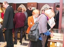 Bezcenne rękopisy na wystawie w tarnobrzeskim muzeum