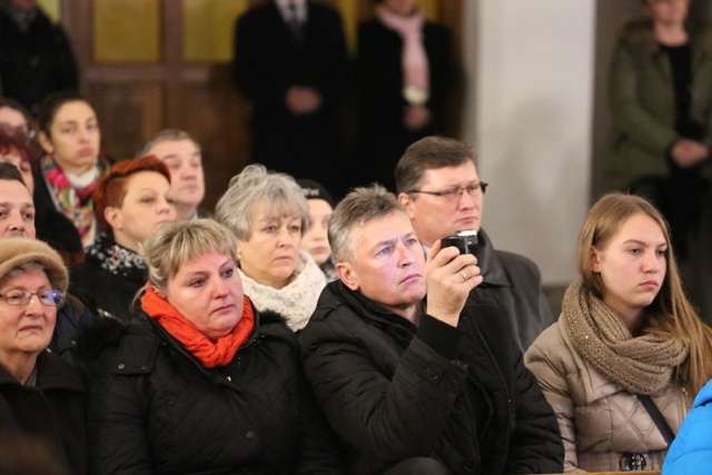 Uczniowie z Łękawicy o bł. ojcu Michale Tomaszku