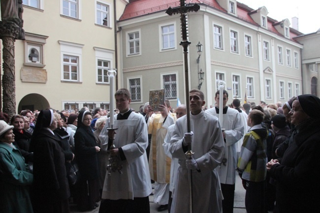 Inauguracja Roku Miłosierdzia w archidiecezji wrocławskiej