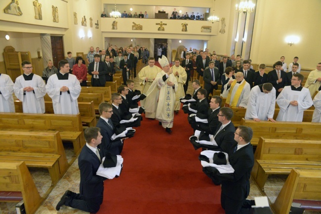 Poświęcenie sutann w radomskim seminarium