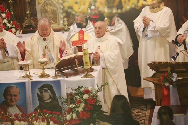 Znaki Bożego Miłosierdzia w Juszczynie