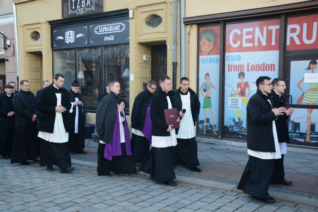 Otwarcie Bramy Miłosierdzia w Opolu