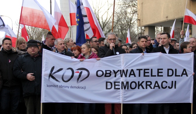 Marsz opozycji w Warszawie
