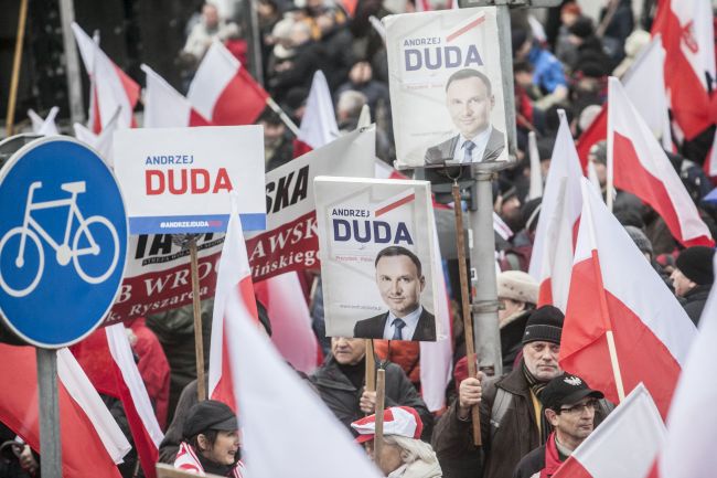 V Marsz Wolności i Solidarności. W drodze pod Belweder