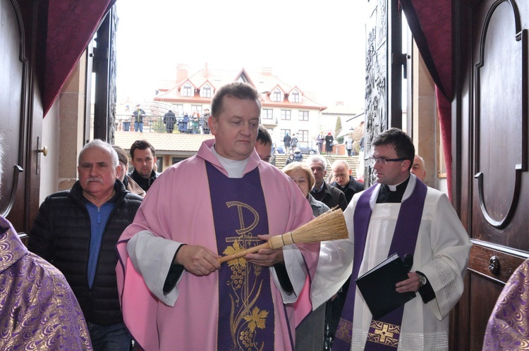 Brama Miłosierdzia w Bochni