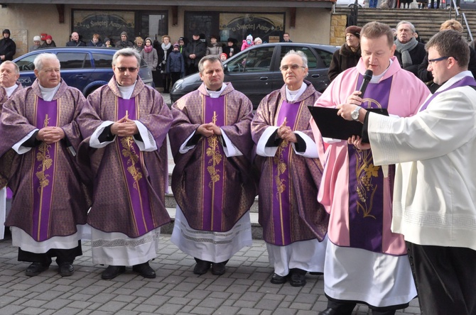 Brama Miłosierdzia w Bochni