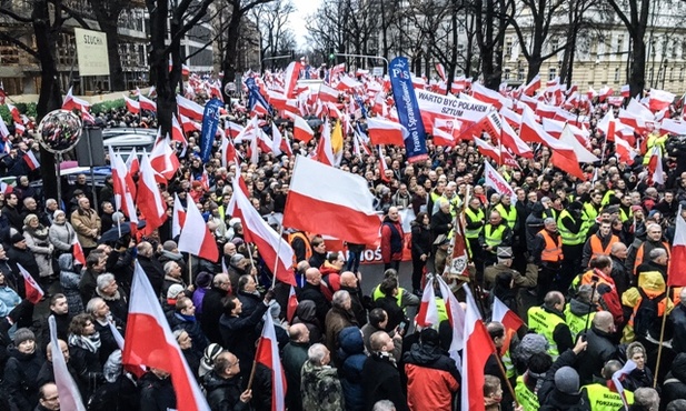 Zagrożenie demokracji było za rządów PO