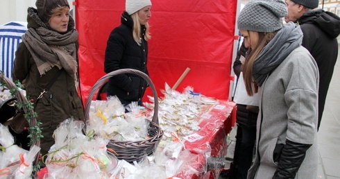 Pierniczki i malinowy sok