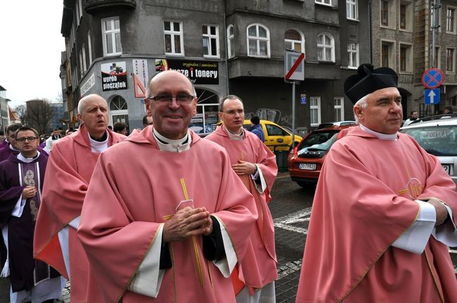 Otwarcie Drzwi Świętych w katedrze