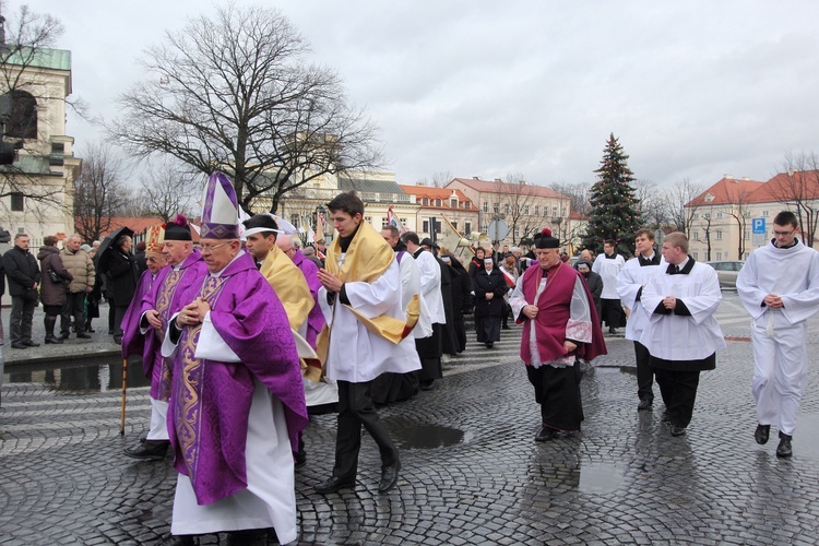 Otwarcie Bramy Miłosierdzia w Łowiczu