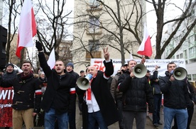 Trybunał ważniejszy niż emerytury?